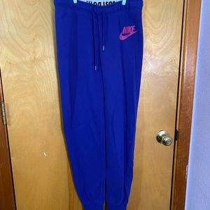Nike Joggers